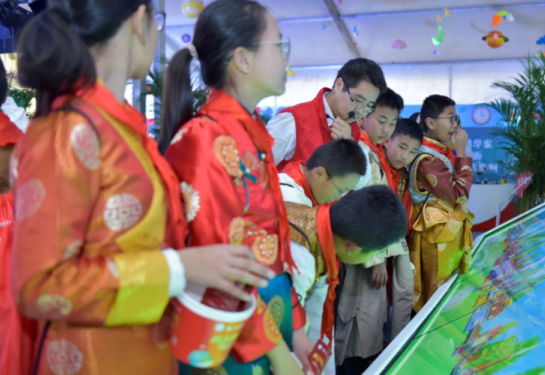 航天科普展“紅”動古城 康師傅:讓下一代科普嗨起來-焦點中國網(wǎng)