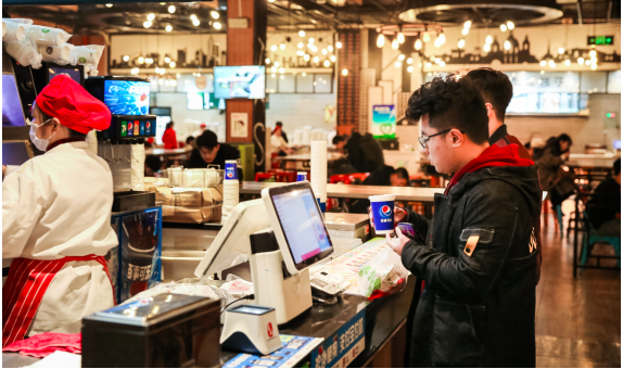 禧云國(guó)際&支付寶舉辦“12.18食堂吃貨節(jié)”  百萬(wàn)學(xué)生體驗(yàn)食堂“黑科技”