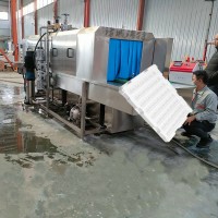 厚片吸塑塑料托盤清洗烘干機(jī)