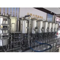 小型啤酒設備釀酒機器生產(chǎn)設備的廠家