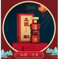 為國忠義酒，酒體豐滿，清洌甘醇的醬香型白酒